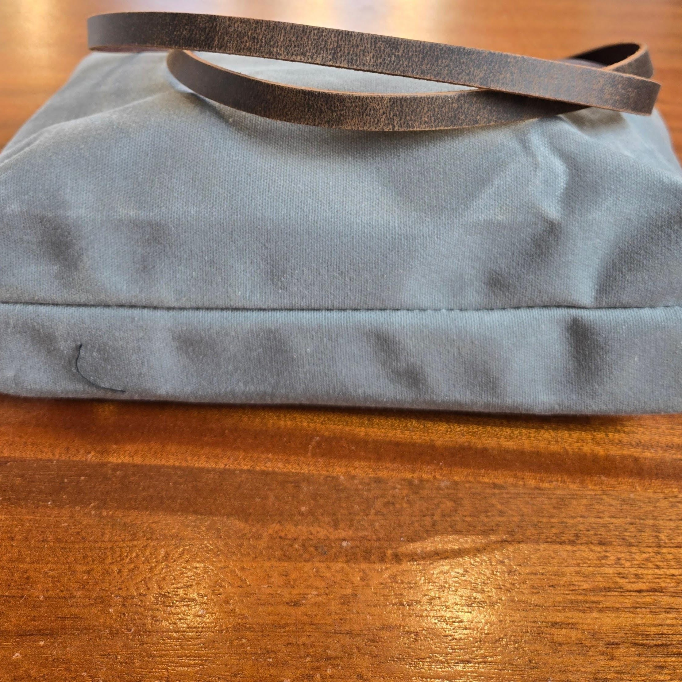 Waxed Canvas Bag | Small Classic | Lite Gray