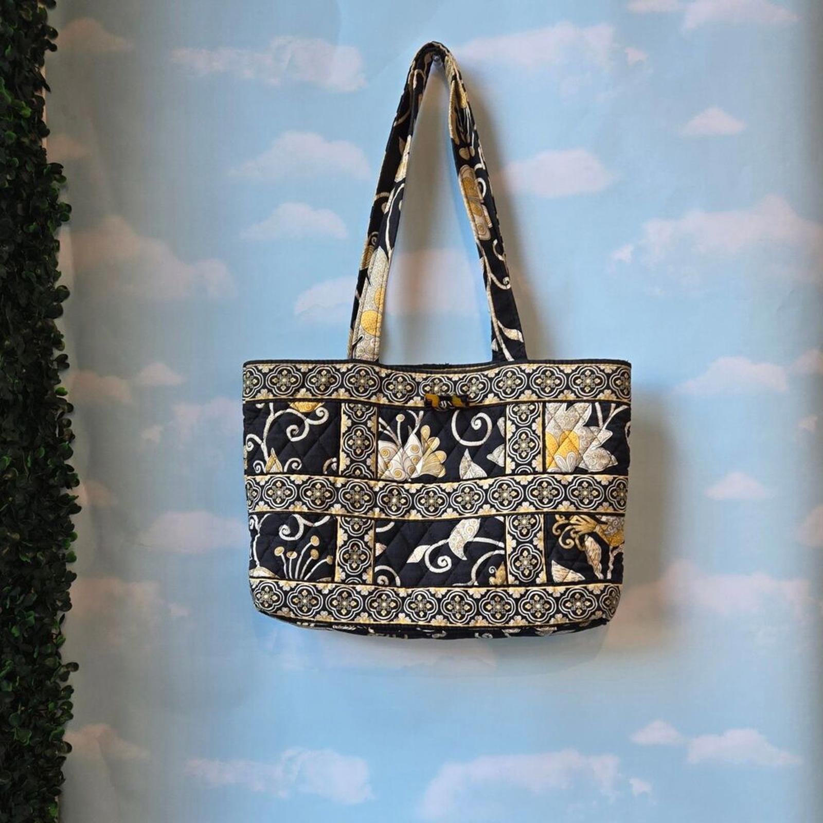 Spring 2008 Vera Bradley Quilted Purse - Yellowbird Pattern