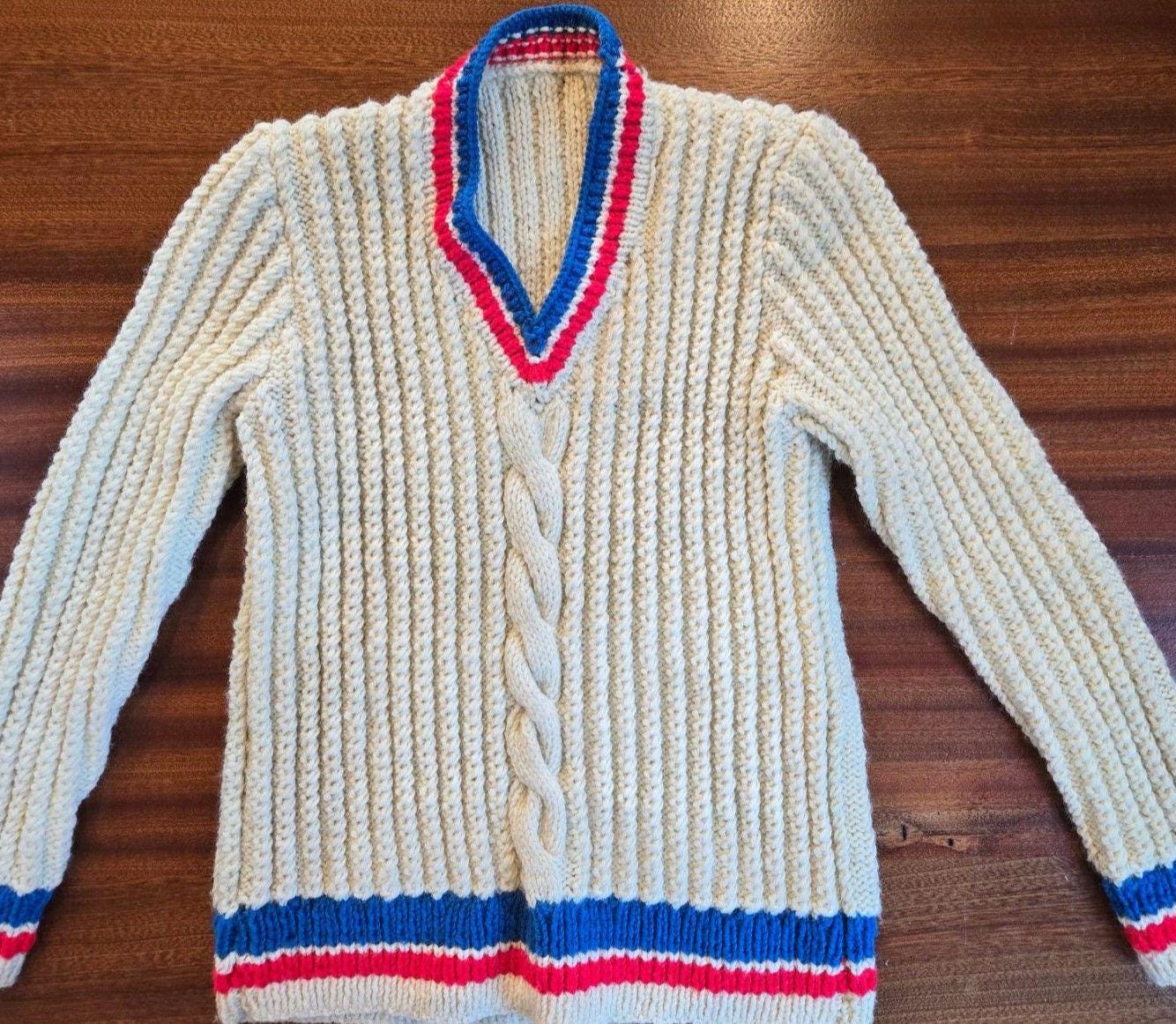 Gorgeous Retro Cable Knit XS Tennis Sweater