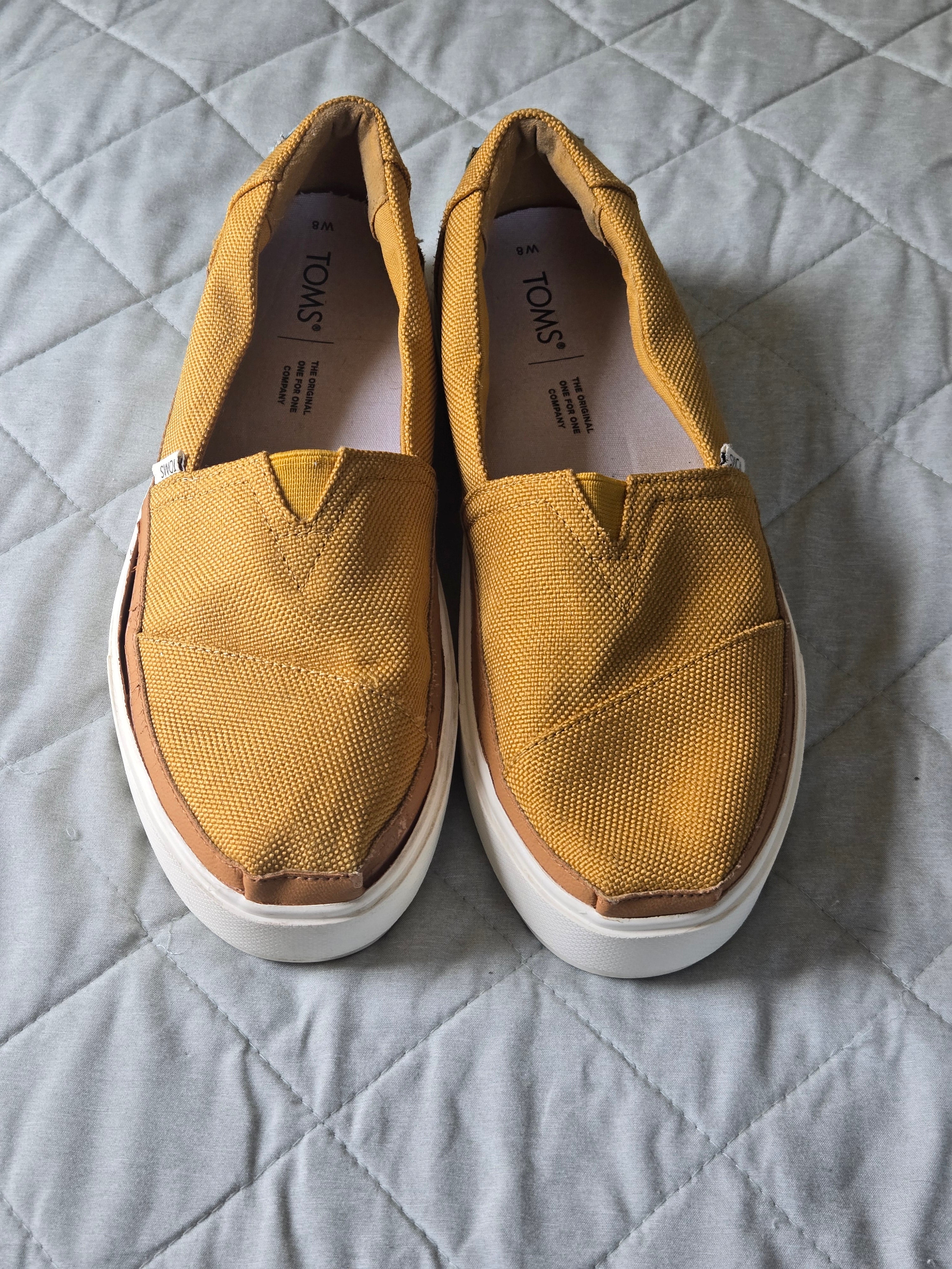 TOMS Women's White and Yellow Trainers